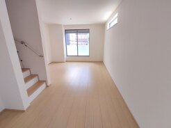 南向きのＬＤＫ、 日当たりにこだわった住宅がここに。
