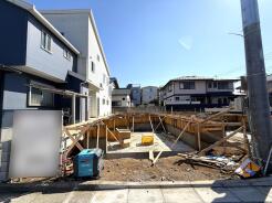 3号棟 今なら建築中の住まいをご覧いただけます。構造体の質問もお気軽に。
