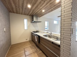 キッチンの性能が上がれば、いつものお料理も楽しくなりますね。
