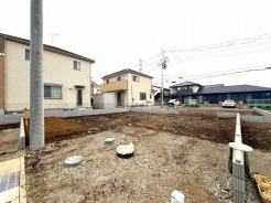 2号棟 同じグレードで建てられた最寄りの完成物件を、参考にご覧になれます。
