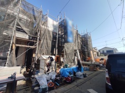 さいたま市見沼区春岡２丁目