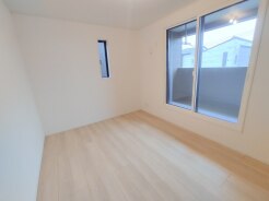 この部屋だれの部屋にしようかな、なんて会話を現地で楽しんでください。
