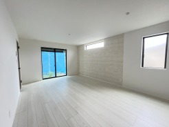 2号棟 朝から日差しいっぱい、 早起きしたくなるＬＤＫ。
