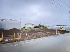 基礎から完成済みの住まいまで、各工程をご確認いただけます。