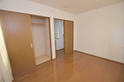 全居室収納スペース付きの物件です。
