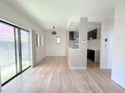 南向きのＬＤＫ、 日当たりにこだわった住宅がここに。
