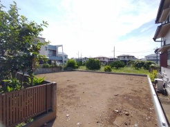 たっぷりの陽光と、開放感に包まれる空間でオンリーワンの家づくり。
