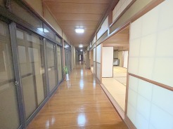 和室は廊下にもつながるので客間に使うことも可能。
