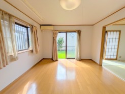 南向きのＬＤＫ、 日当たりにこだわった住宅がここに。
