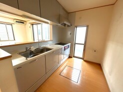 上尾市本町６丁目