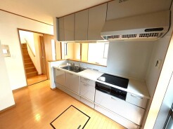 上尾市本町６丁目