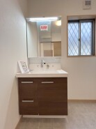 洗面化粧台もしっかりリフォーム済みです。
