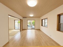 南向きのＬＤＫ、 日当たりにこだわった住宅がここに。
