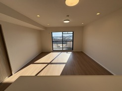 開放的なこの空間がお客様をお出迎えします。


