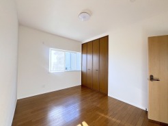 子供部屋には丁度良い洋室。サイズは6帖。
