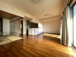 家族団らんの時間も増えそうな、くつろぎのＬＤＫ。
