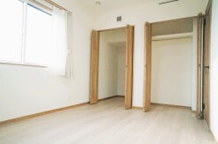 この部屋だれの部屋にしようかな、なんて会話を現地で楽しんでください。
