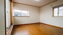 太陽の恵みを感じる、温もりと明るさにあふれたお部屋。
