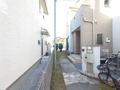 上尾市上平中央３丁目