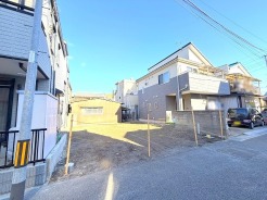 基礎から完成済みの住まいまで、各工程をご確認いただけます。
