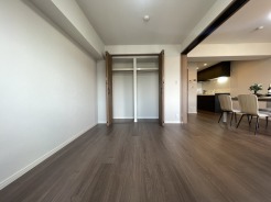 この部屋だれの部屋にしようかな、なんて会話を現地で楽しんでください。
