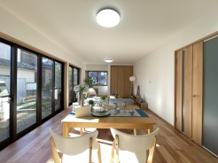 家族が自然に集りそうな広さが魅力のＬＤＫ。
