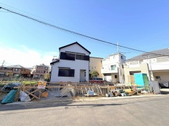 同じグレードで建てられた最寄りの完成物件を、参考にご覧になれます。
