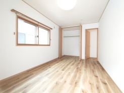 ご家族の思い出も大切にしまっておけるたっぷり収納。
