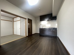 リビングは家具の配置も思いのまま。自由度が高い設計です。
