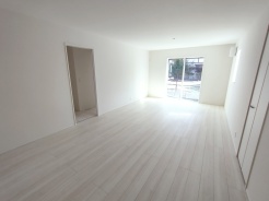 快適性とゆとりをデザインしたリビングは、広々した１９.５帖。
