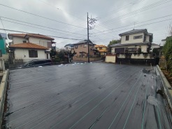 広々とした土地に、穏やかな住宅街が広がる。