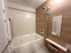 ユニットバスも新規交換。キレイなお風呂で疲れをリフレッシュ。