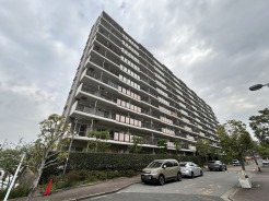 上尾市柏座３丁目