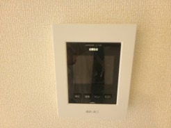 日々の暮らしに安心感をもたらしてくれる、日々の使いやすさに配慮した設備が整っています。