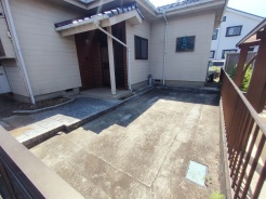 北葛飾郡杉戸町倉松３丁目