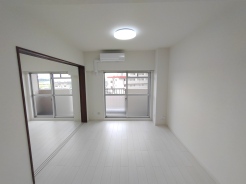 朝から日差しいっぱい、 早起きしたくなるＬＤＫ。
