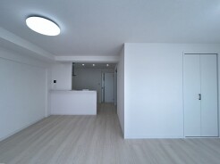 快適性とゆとりをデザインした広々リビング
