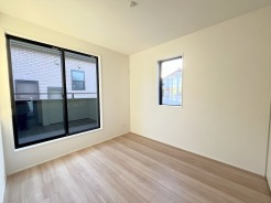 完成済み、実物をじっくりチェックできます。
