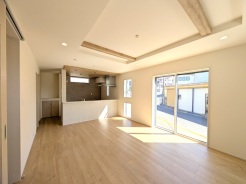 家族団らんの時間も増えそうな、くつろぎのLDK。