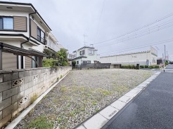 たっぷりの陽光と、開放感に包まれる空間でオンリーワンの家づくり。
