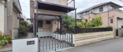 南道路と十分な奥行きを生かし、プライベート性の高い間取りをご提案します。