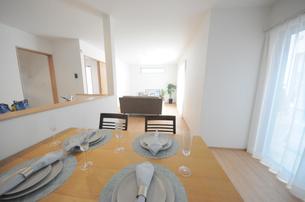 新座市栄5丁目全2棟　新築戸建