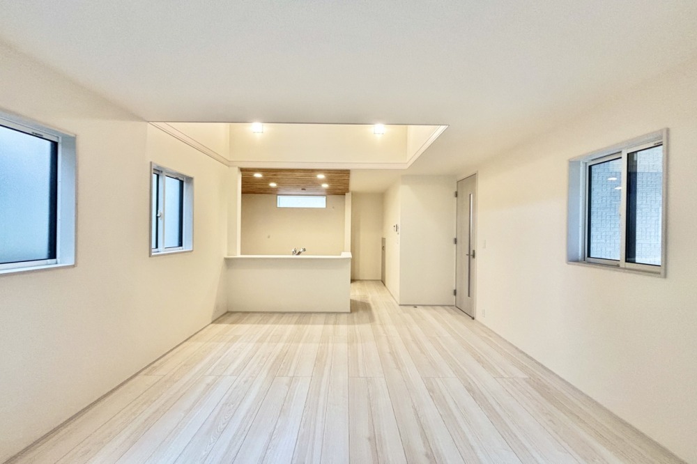 入間郡三芳町藤久保全1棟　新築戸建