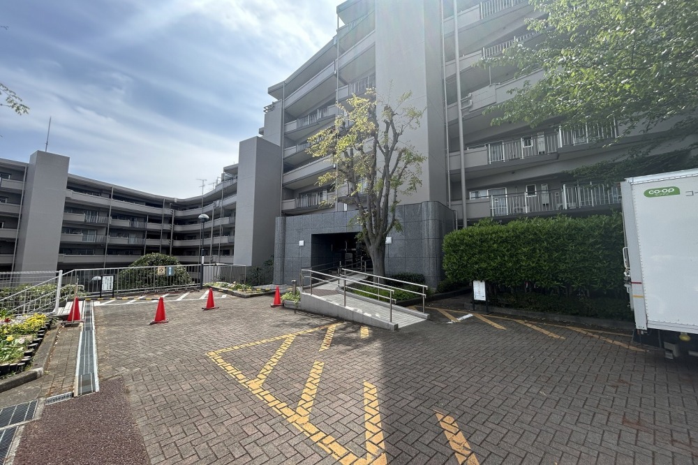 エステ・スクエア武蔵藤沢