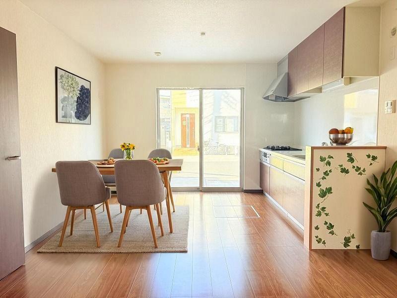 草加市瀬崎5丁目　売戸建