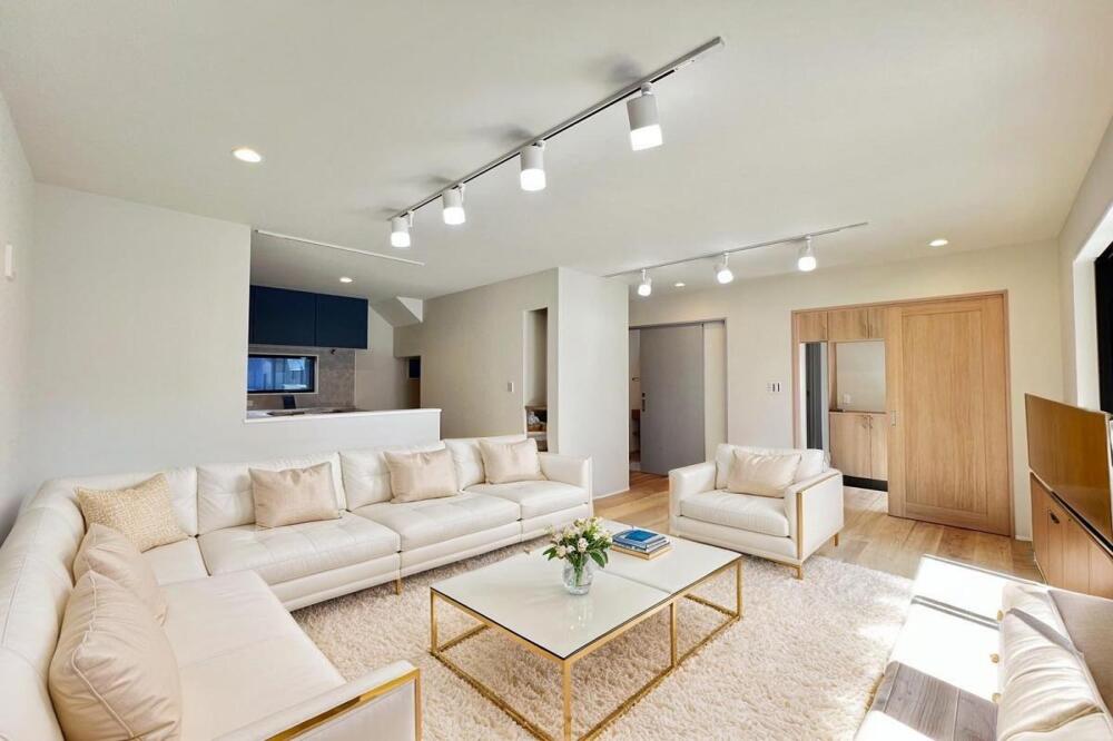 越谷市千間台西5丁目　全1棟