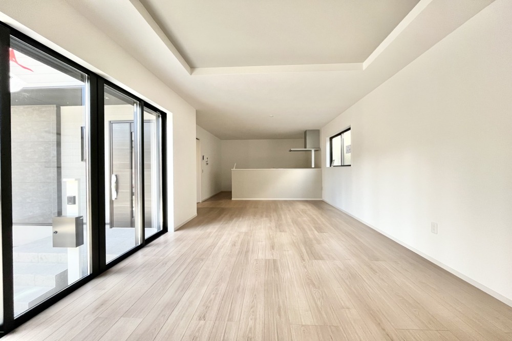 越谷市赤山町21期　全1棟