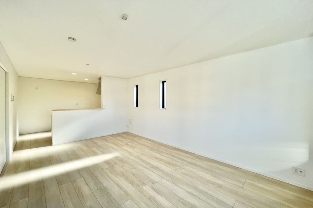 草加市新善町第8　全1棟