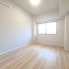 今からここを誰のお部屋にしようか、そんな洋室。
