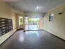エントランス中
